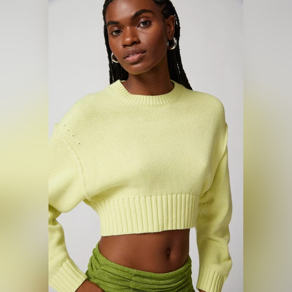 NWT Urban Outfitters Aiden Pullover Sweater Cropped Knit Lime Yellow Sz M